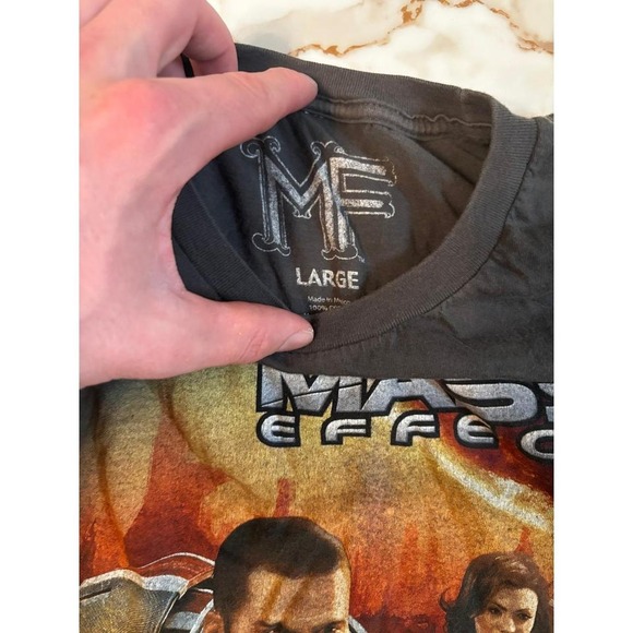 Mass Effect 2 Video Game T Shirt Mens Large Gray Graphic Tee - Picture 2 of 2